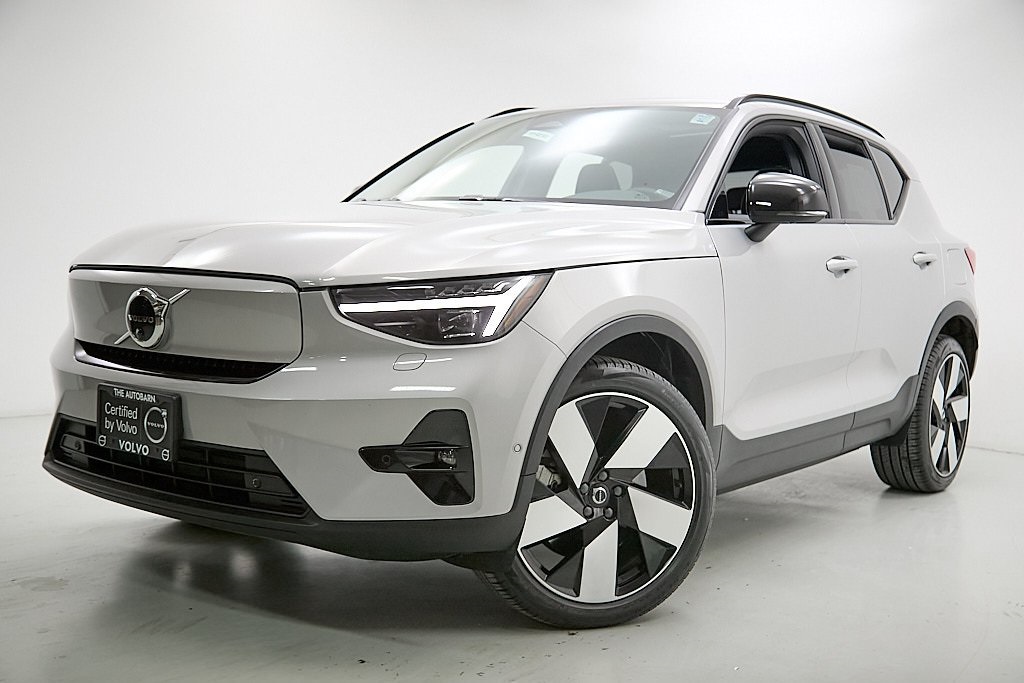 Certified 2023 Volvo XC40 Ultimate with VIN YV4ED3UM9P2947638 for sale in Oak Park, IL