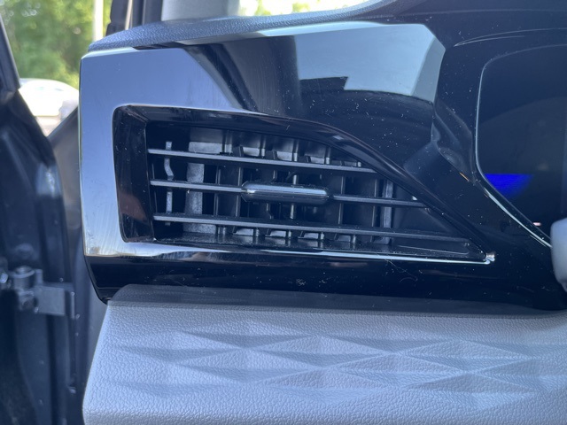 2023 Volkswagen Taos S photo 25