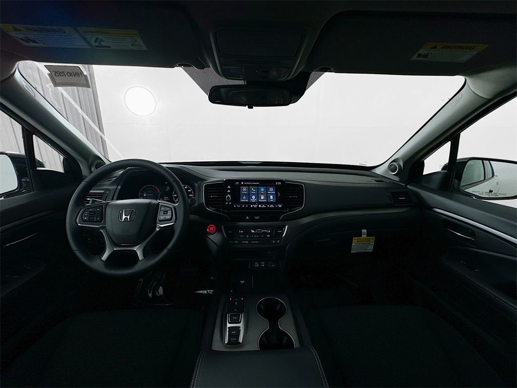 2024 Honda Ridgeline Sport photo 2