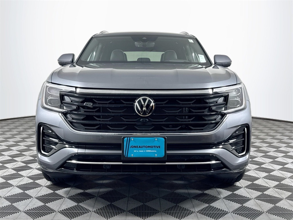2025 Volkswagen Atlas Cross Sport SEL Premium R-Line photo 3