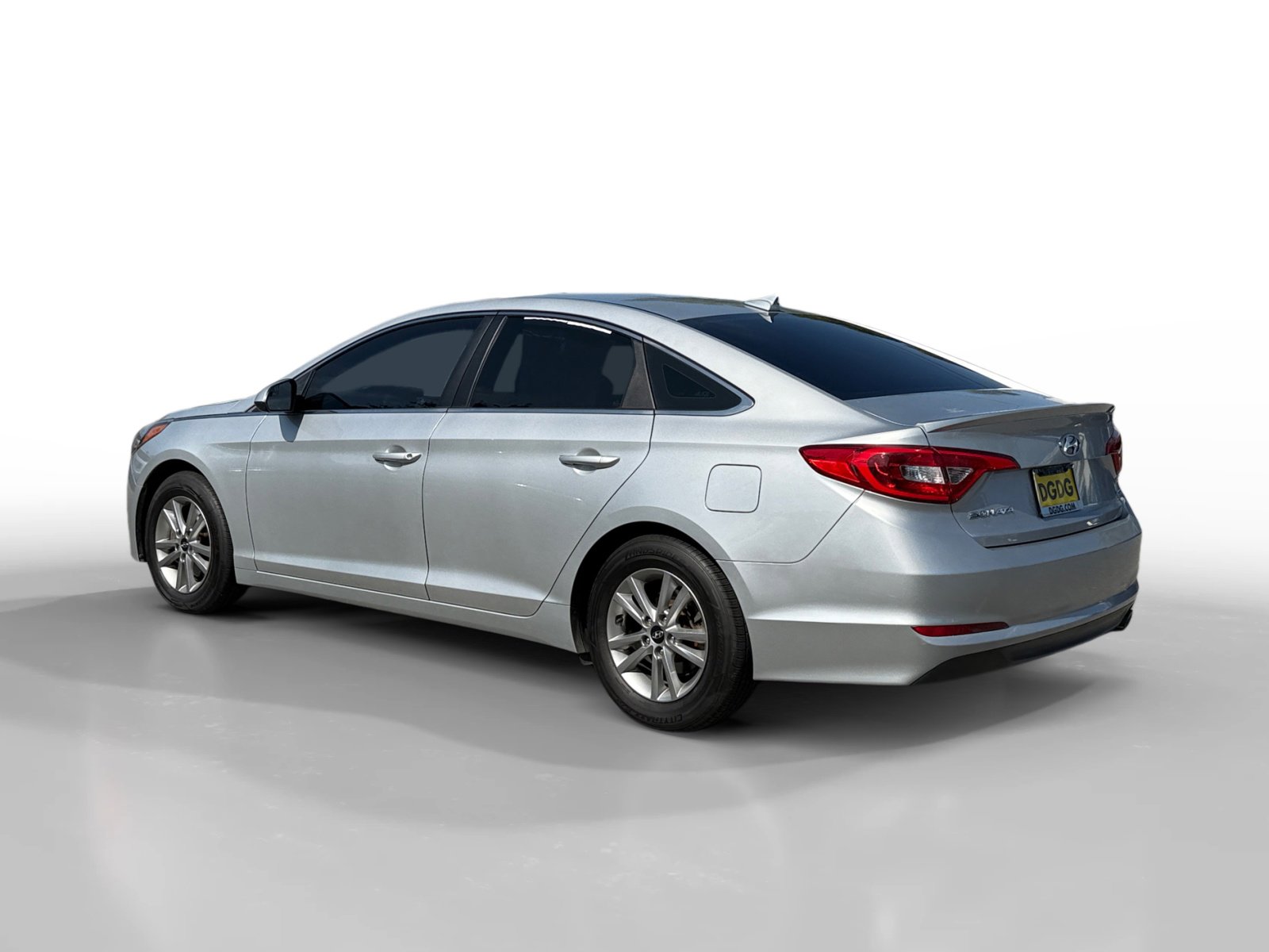 2017 Hyundai Sonata Base photo 3
