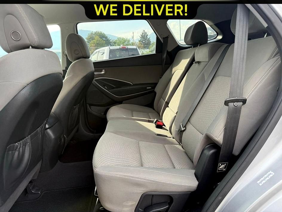 2014 Hyundai Santa Fe GLS photo 16