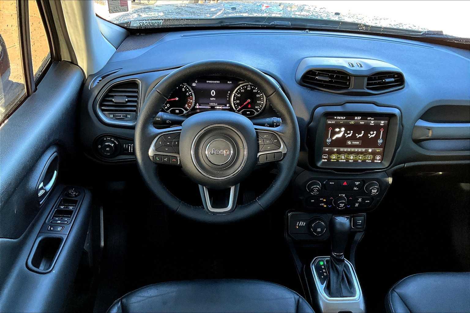 2022 Jeep Renegade Limited photo 6