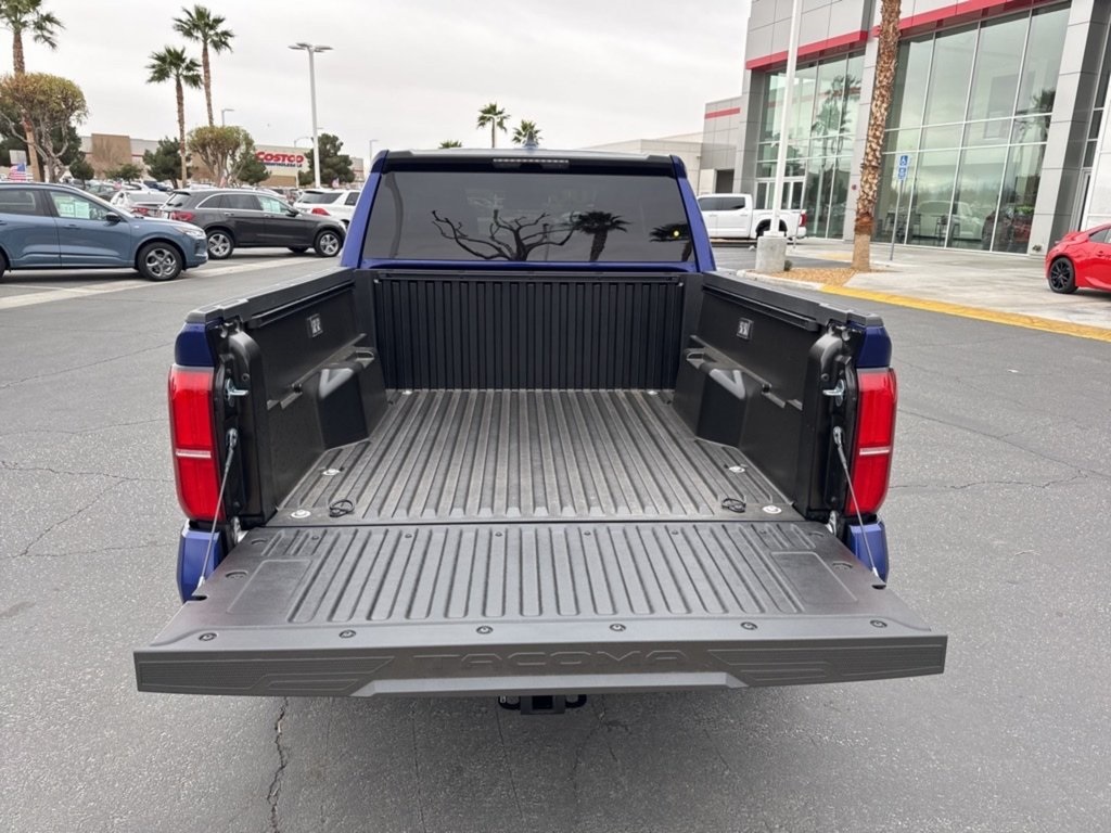 2025 Toyota Tacoma SR5 photo 6