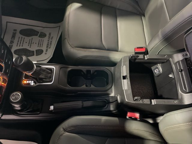 2025 Jeep Gladiator Mojave photo 26