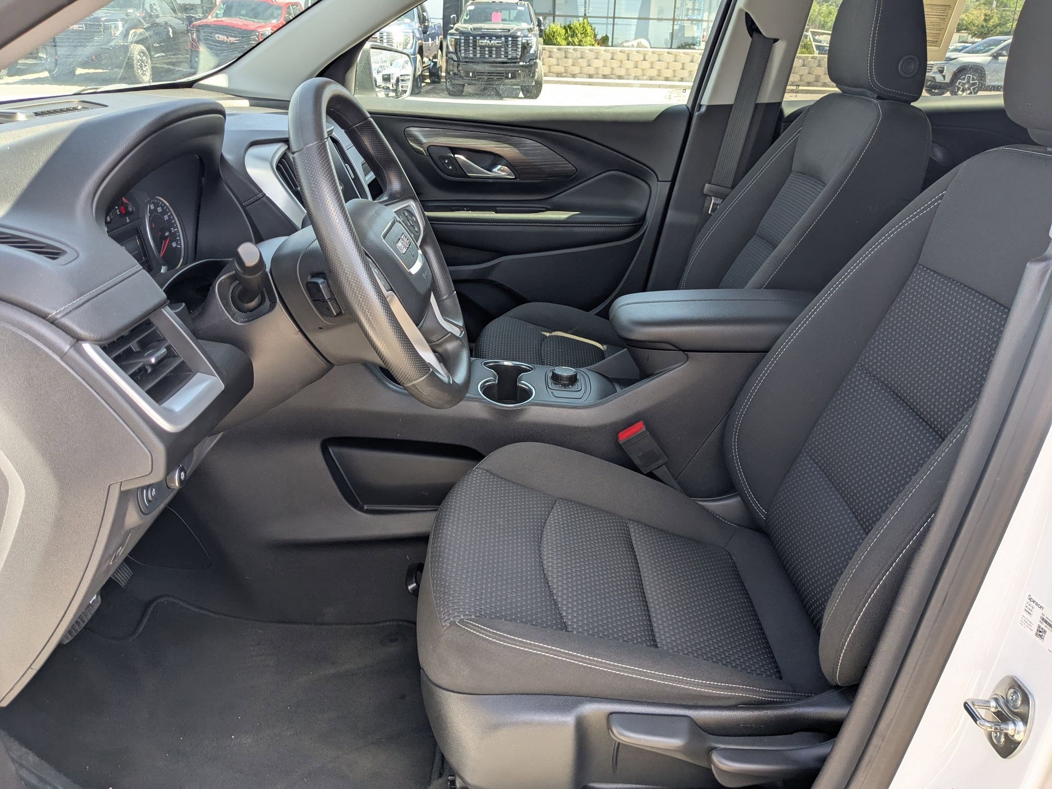 2024 Gmc Terrain SLE photo 20