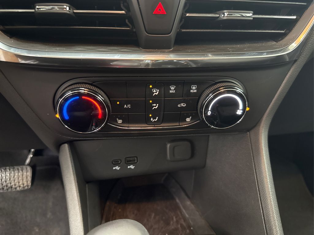 2024 Buick Encore GX Preferred photo 25