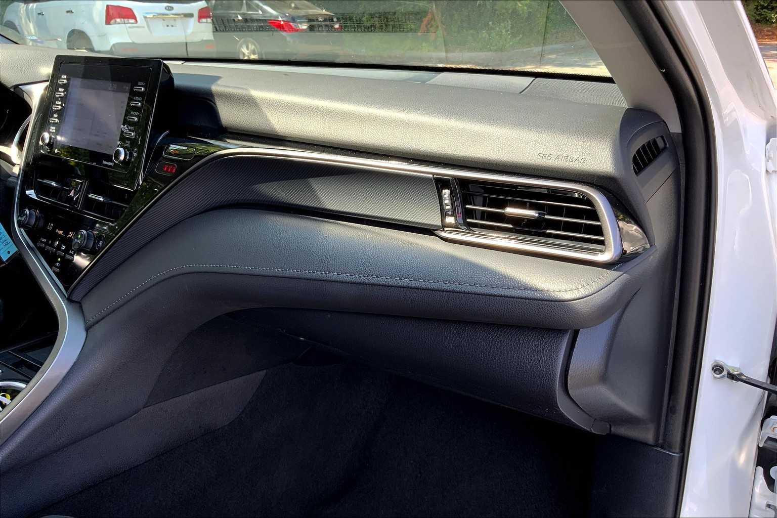 2023 Toyota Camry LE photo 31