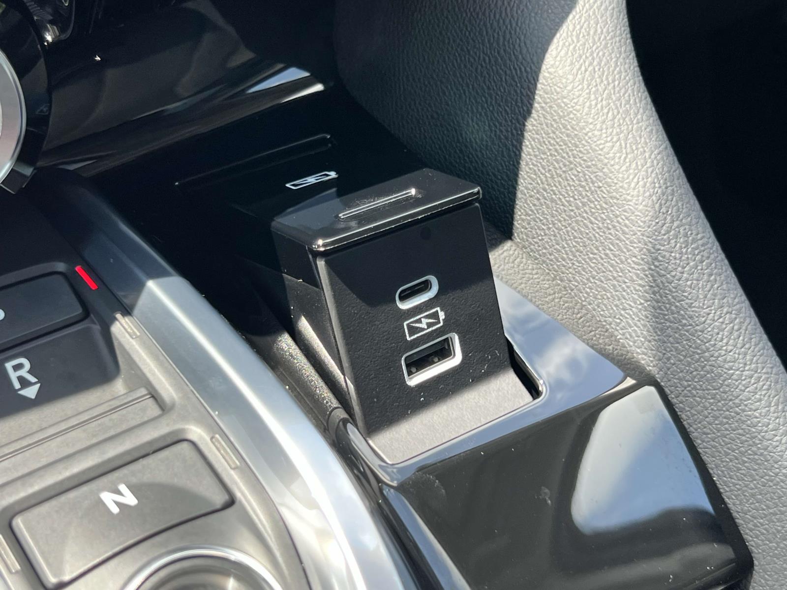 2025 Acura MDX SH-AWD photo 31