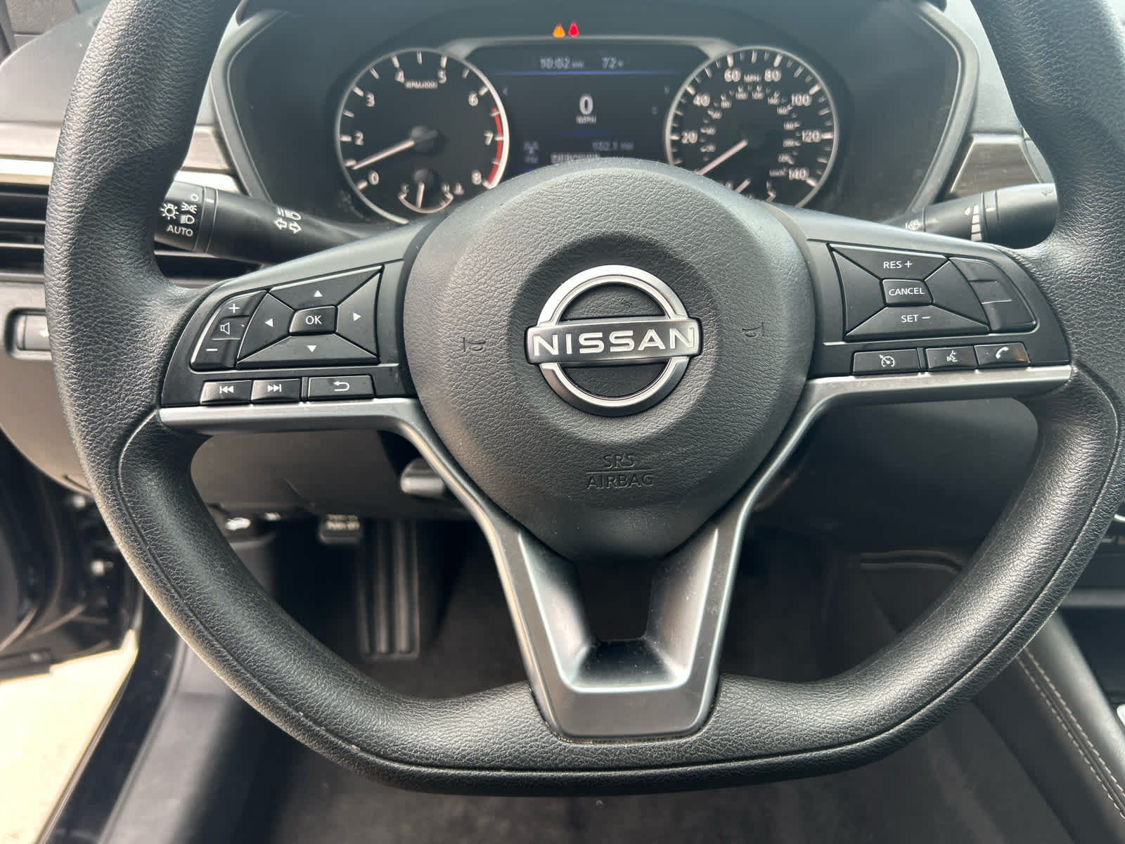 2023 Nissan Altima 2.5 SV photo 11