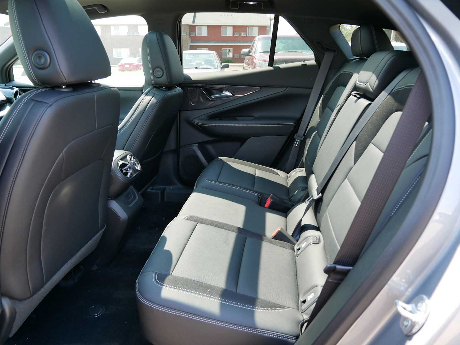 2025 Chevrolet Blazer EV photo 12