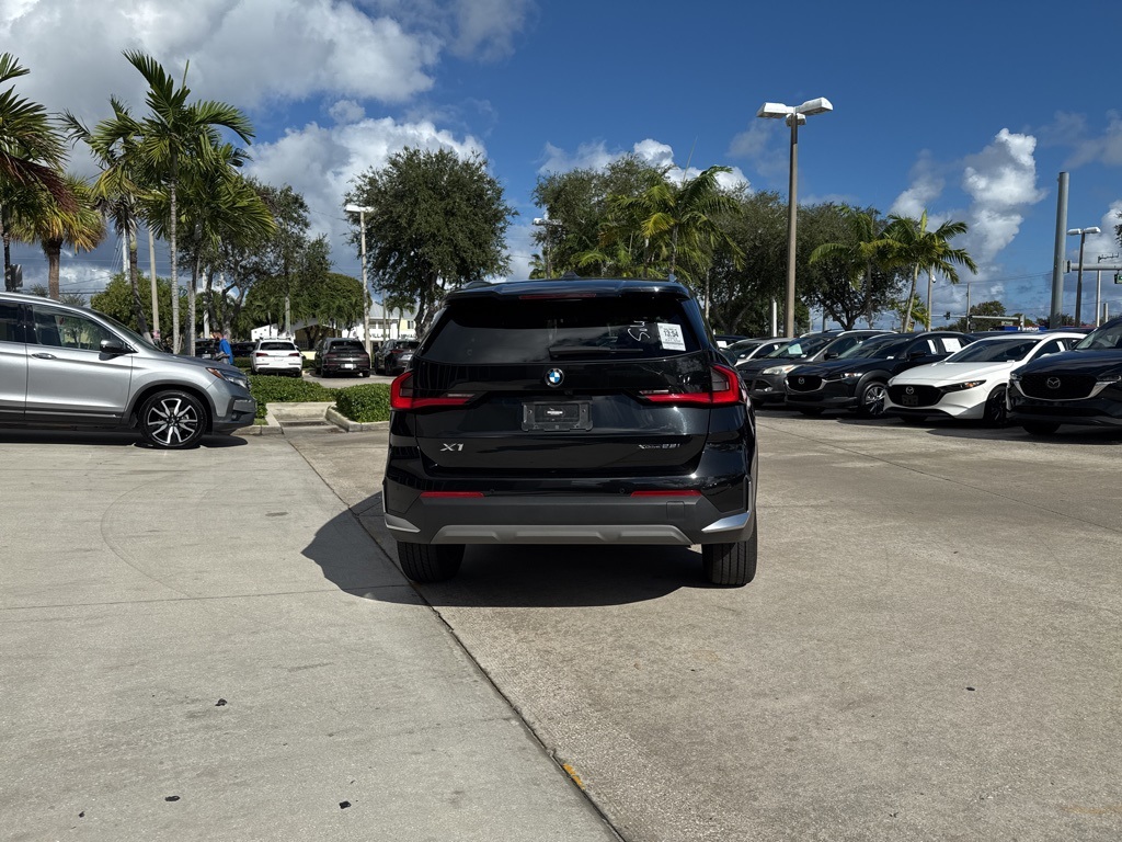 2023 Bmw X1 XDrive28i photo 4