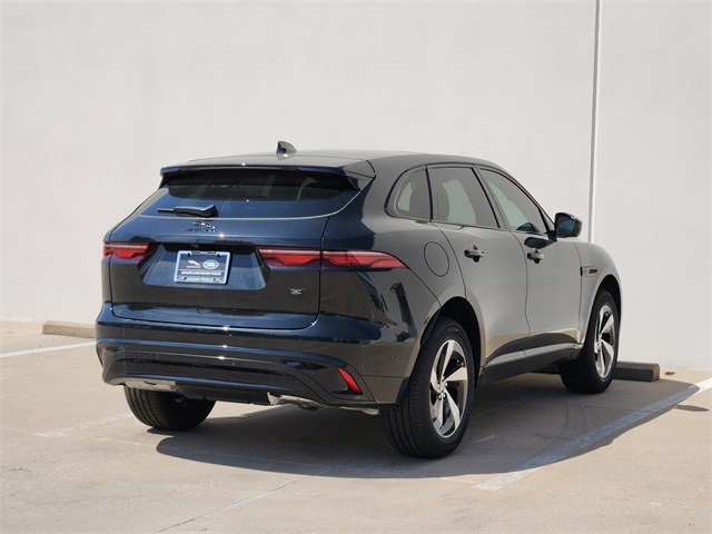 2026 Jaguar F-PACE P250 R-Dynamic S photo 4