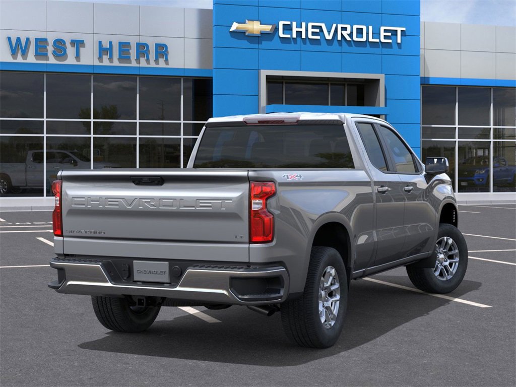 2026 Chevrolet Silverado 1500 LT photo 3