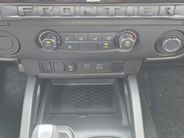 2026 Nissan Frontier Crew Cab S photo 12