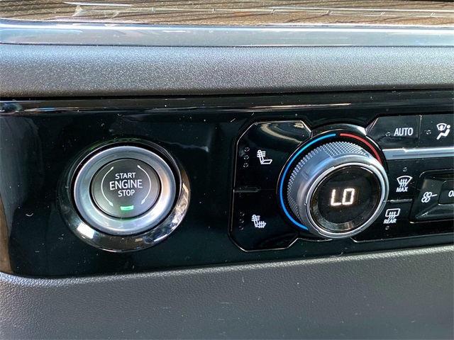 2024 Chevrolet Silverado 1500 LT photo 13