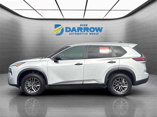 2024 Nissan Rogue S photo 2