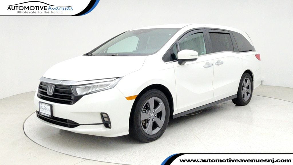 2023 Honda Odyssey EX's photo