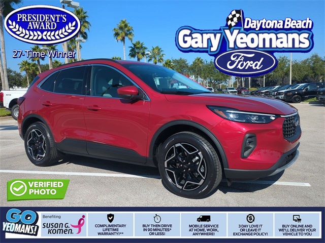 2026 Ford Escape Platinum's photo