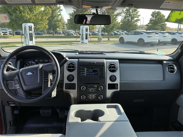 2014 Ford F-150 XLT photo 12