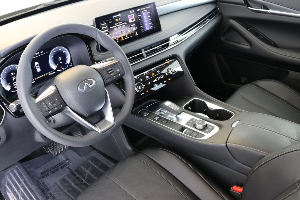 2024 Infiniti QX60 Luxe photo 17