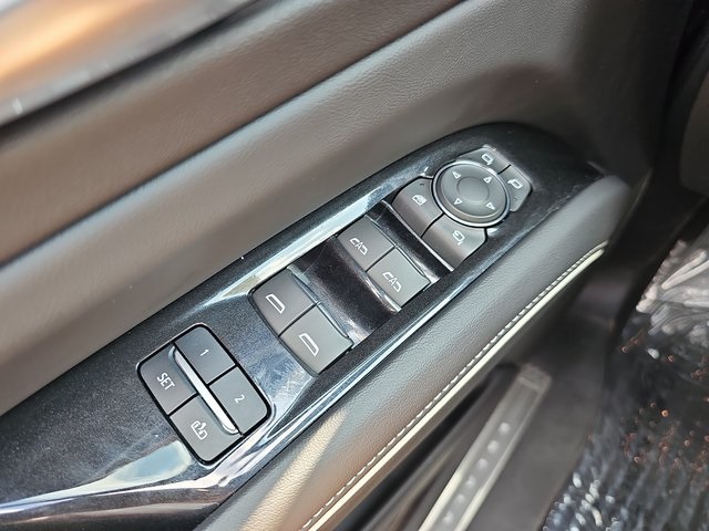 2023 Cadillac Escalade Sport photo 28