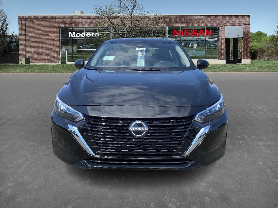 2025 Nissan Sentra S photo 6