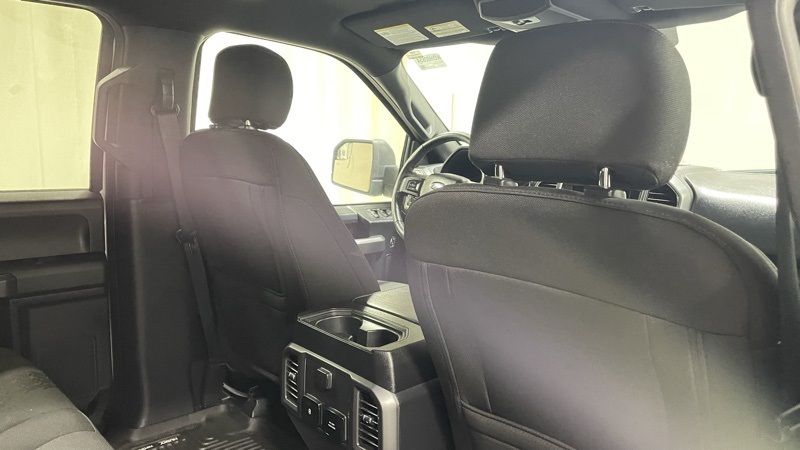 2020 Ford F-150 XLT photo 6
