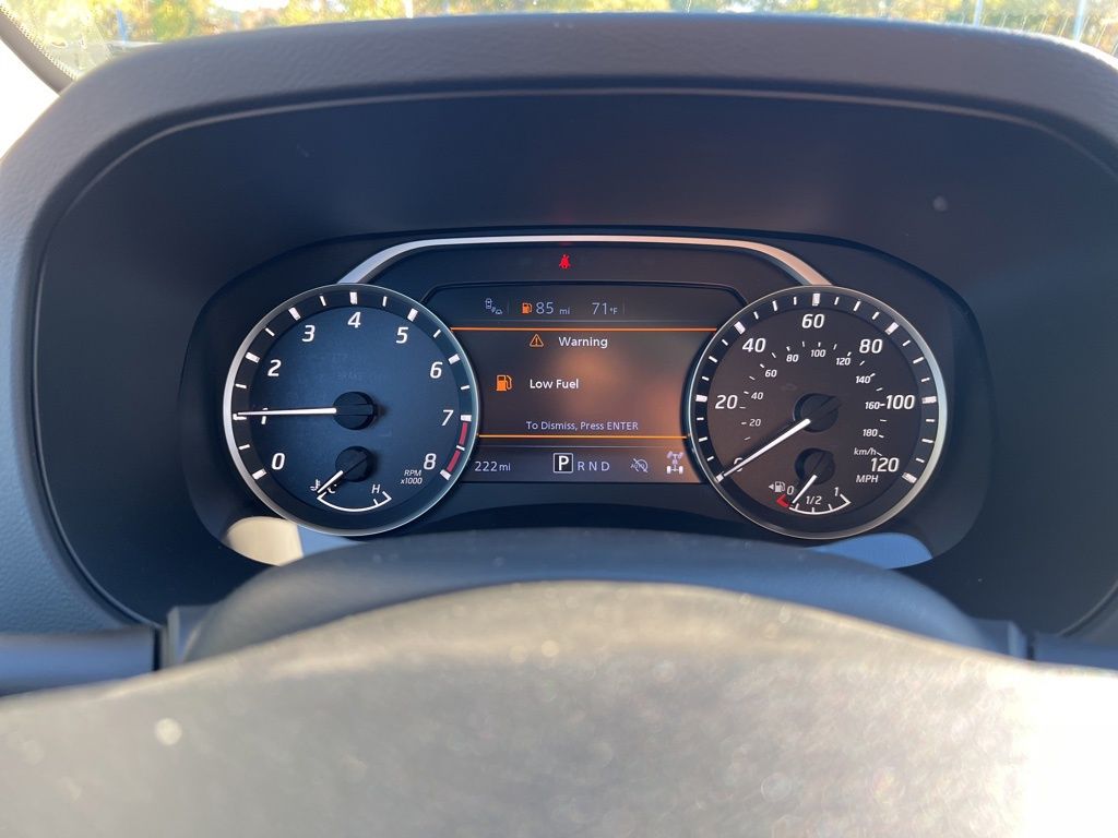 2025 Nissan Frontier SV photo 9