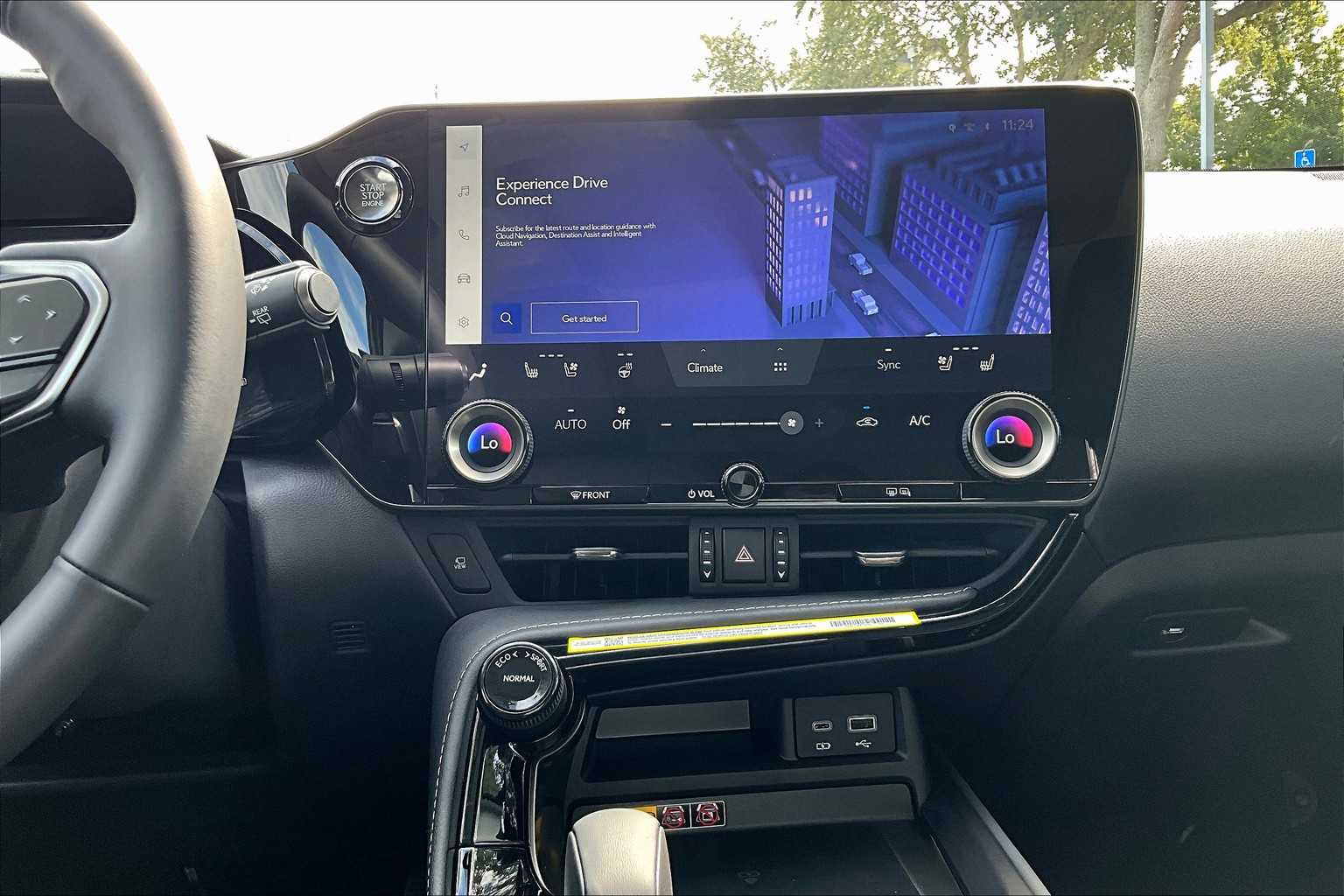 2026 Lexus NX 350 Premium photo 5