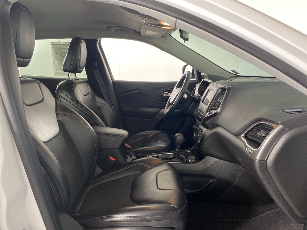 2019 Jeep Cherokee Latitude photo 20