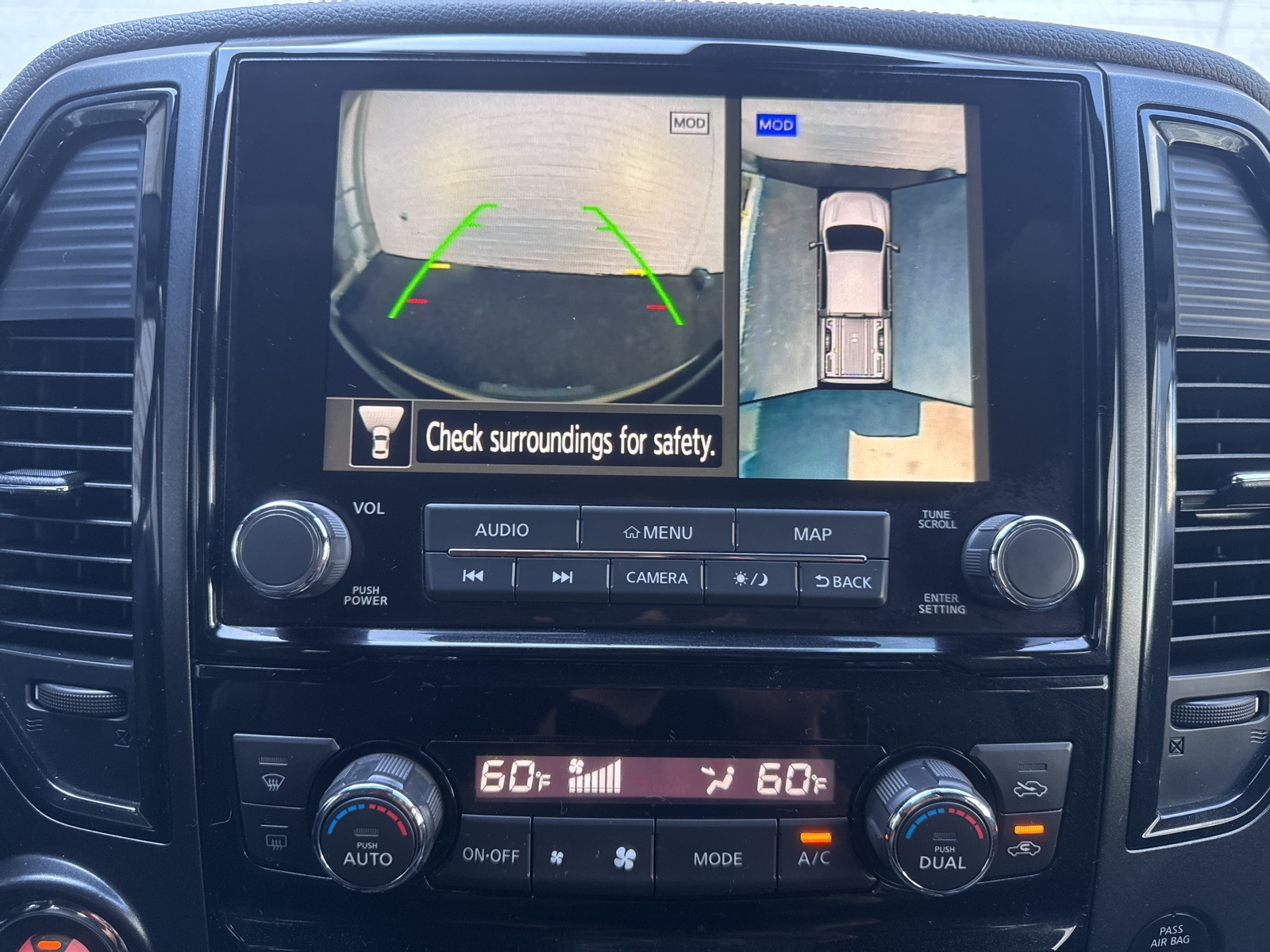2021 Nissan Titan PRO-4X photo 18