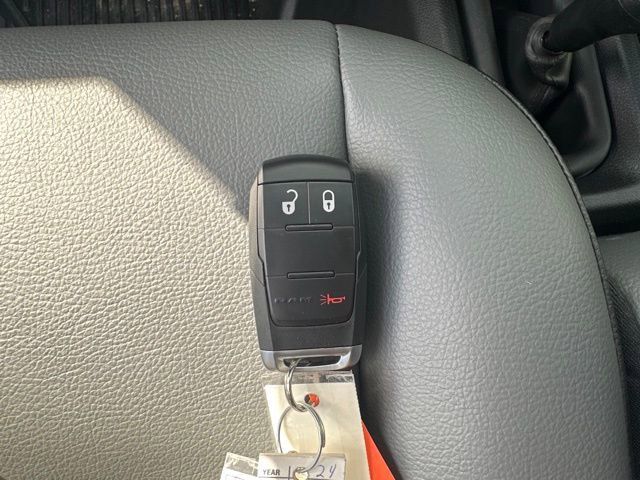 2024 Ram 2500 Tradesman photo 25