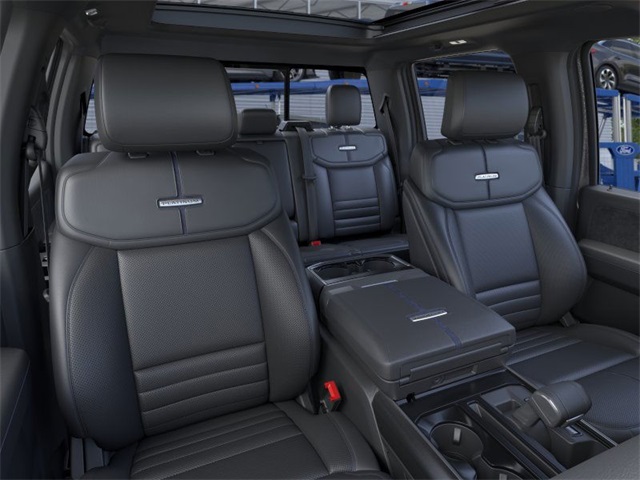 2025 Ford F-150 Platinum photo 8