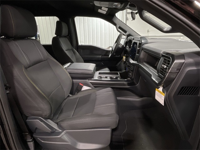 2025 Ford F-150 STX photo 27
