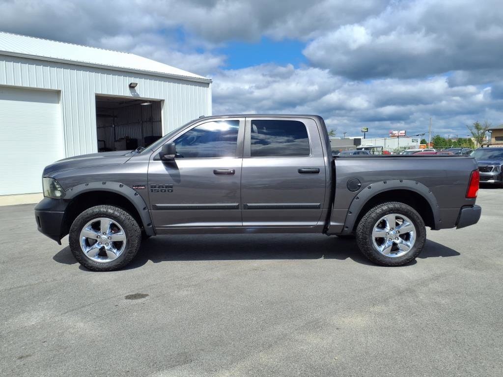 2015 Ram 1500 Big Horn photo 3