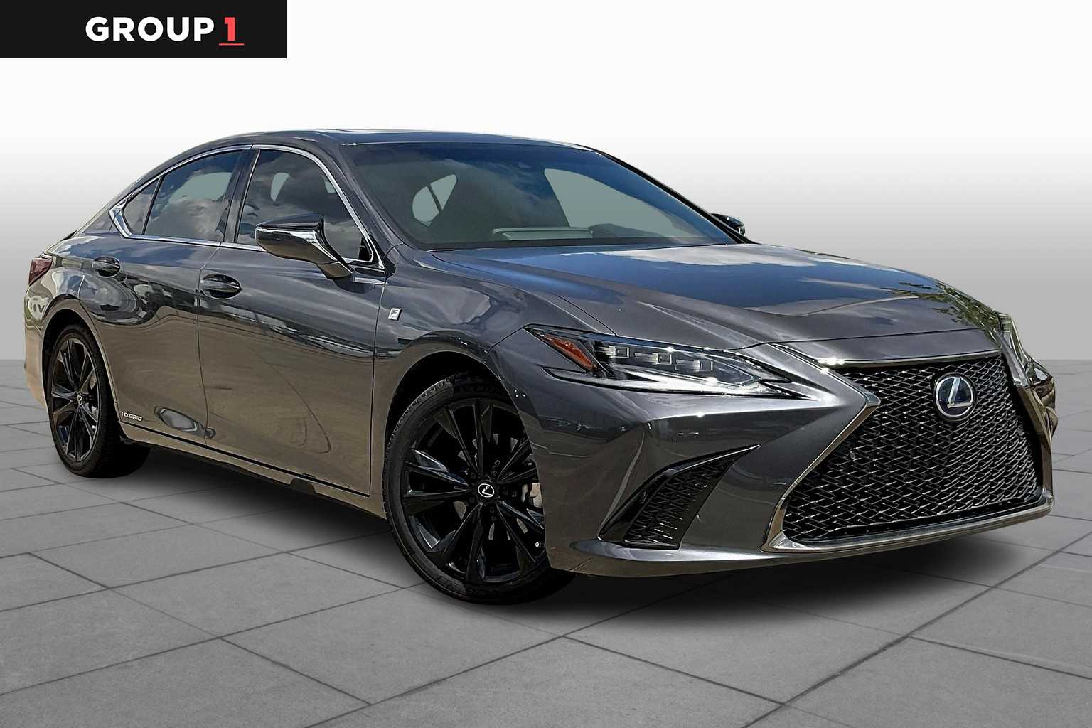 2022 Lexus ES F SPORT photo 2