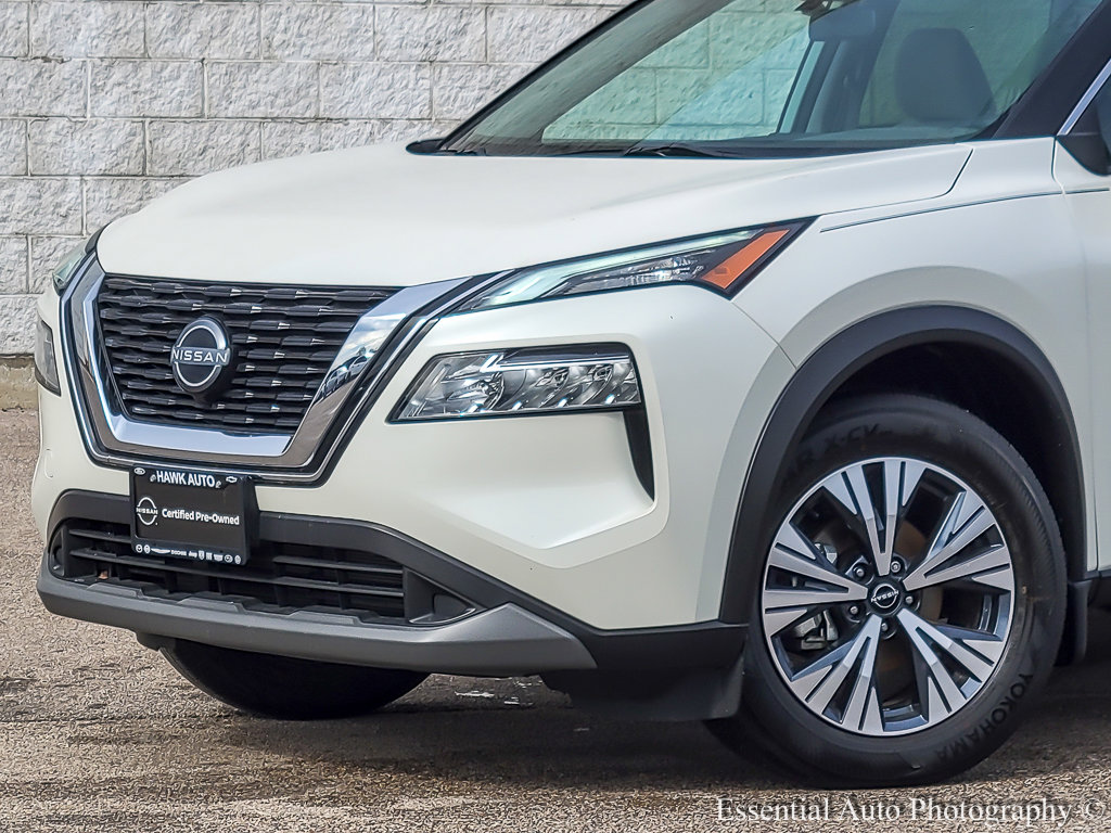 2023 Nissan Rogue SV photo 2