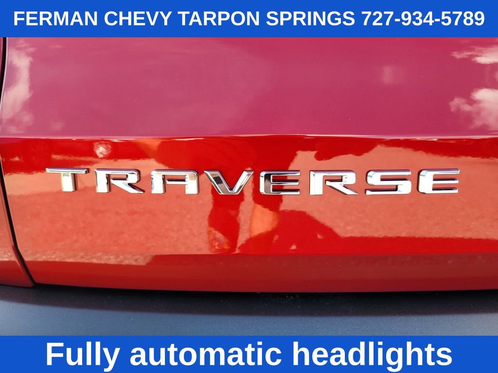 2025 Chevrolet Traverse photo 14