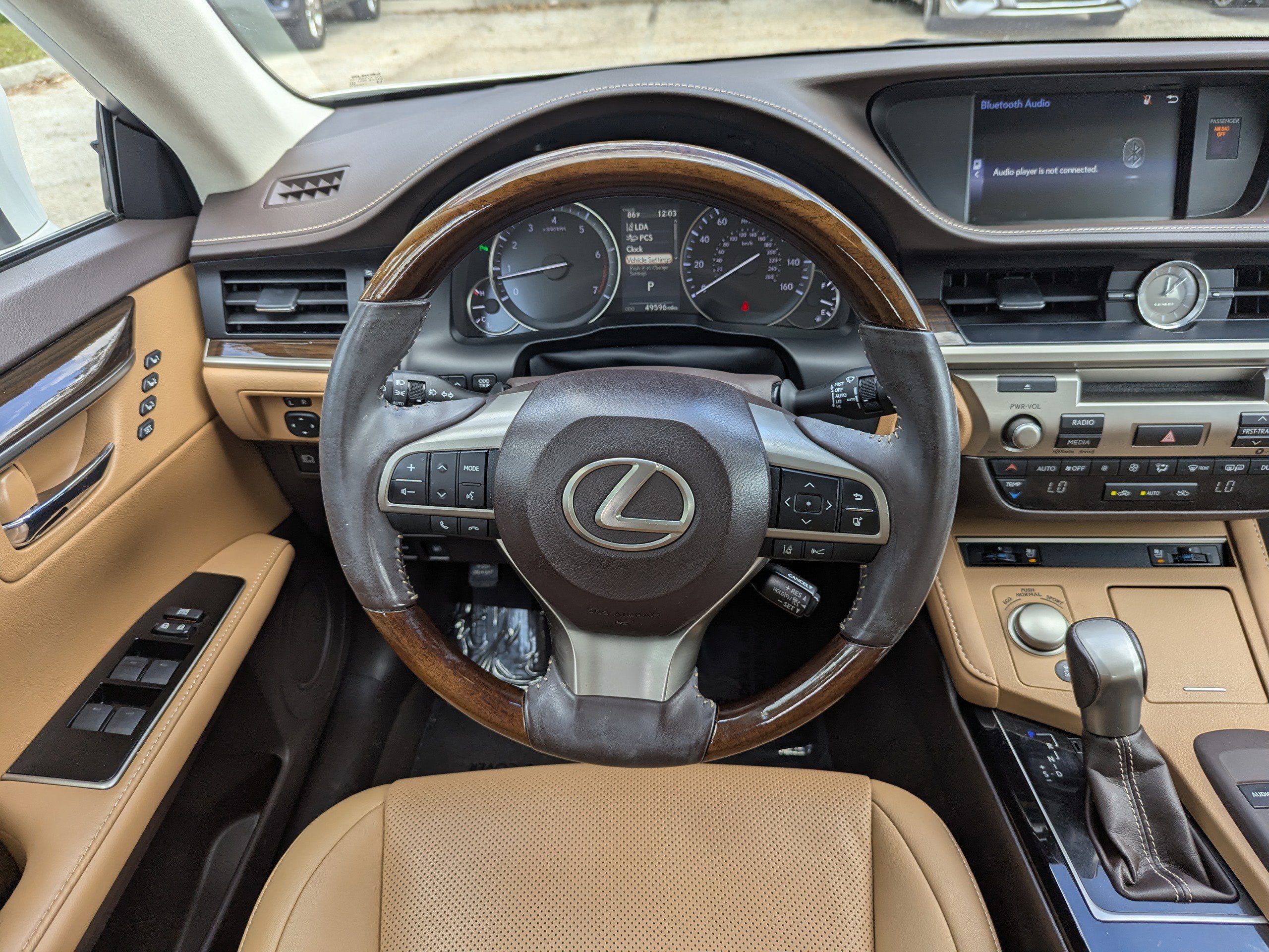 2017 Lexus ES 350 photo 14