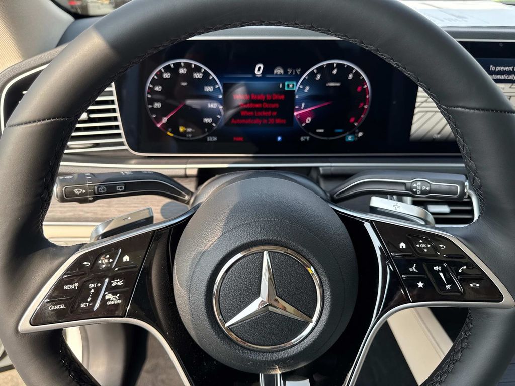 2026 Mercedes Benz GLE 450 4MATIC photo 24