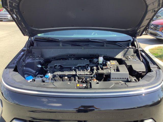 2026 Hyundai Kona SEL photo 14