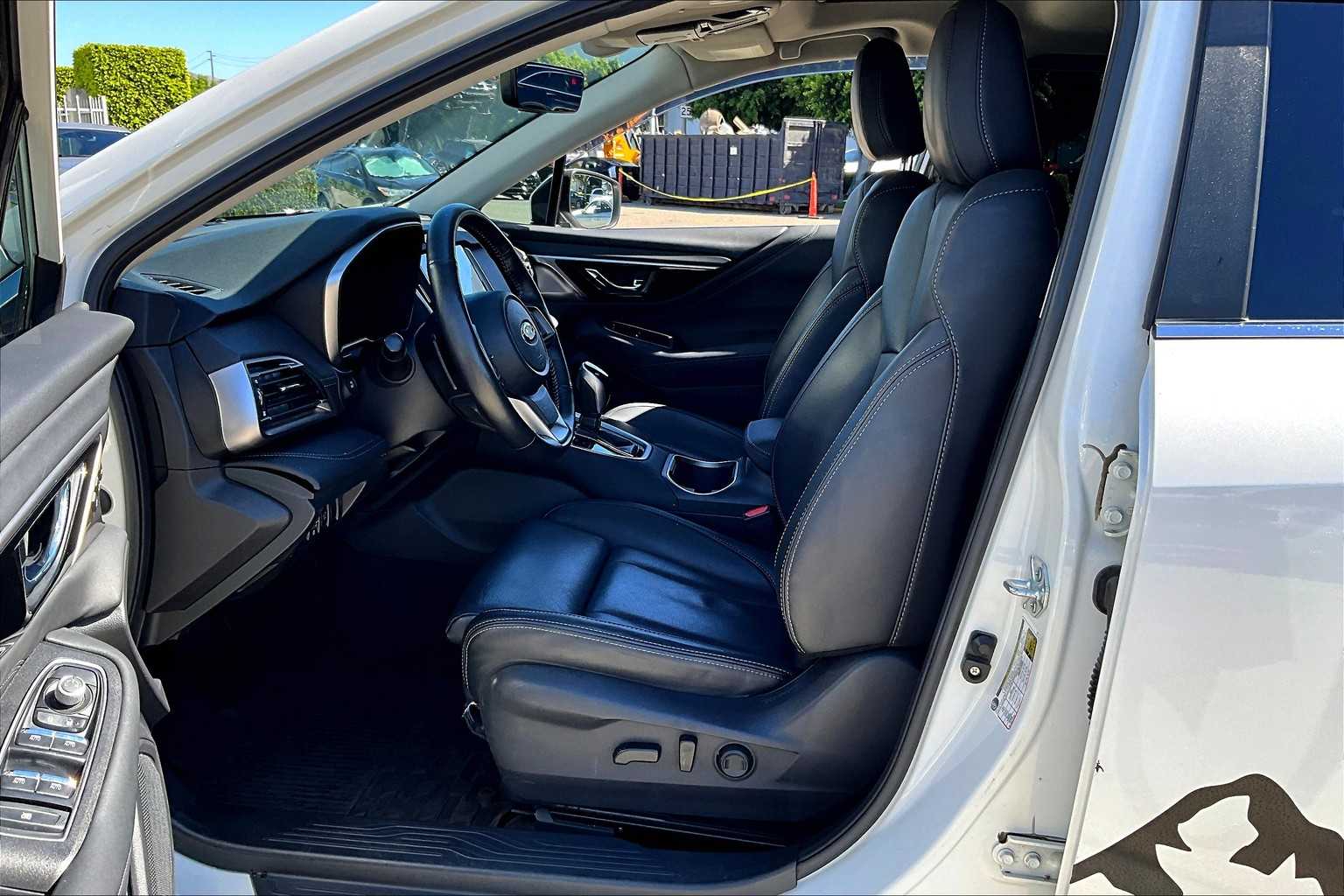 2021 Subaru Outback Limited photo 7