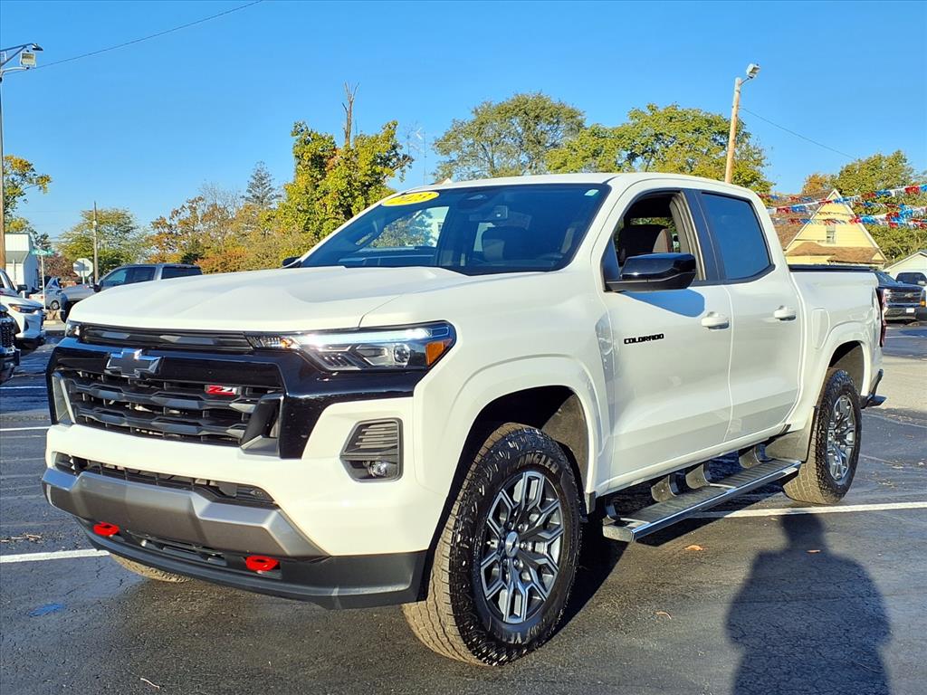 2023 Chevrolet Colorado Z71's photo