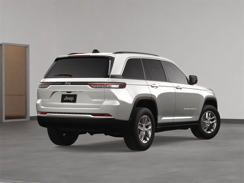 2025 Jeep Grand Cherokee Laredo X photo 5