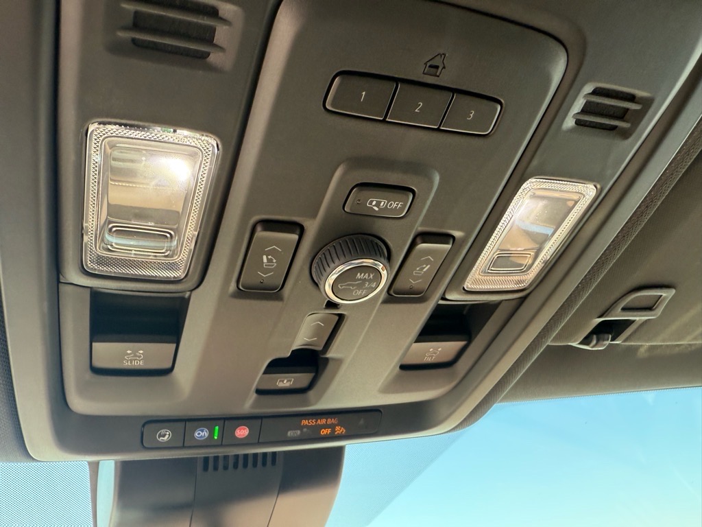 2023 Chevrolet Tahoe High Country photo 26