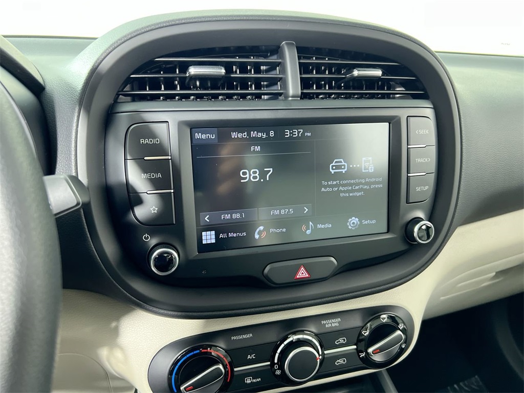 2025 Kia Soul LX S photo 23