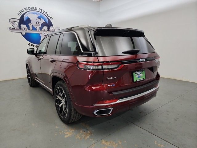 2023 Jeep Grand Cherokee Summit Reserve 4xe photo 4
