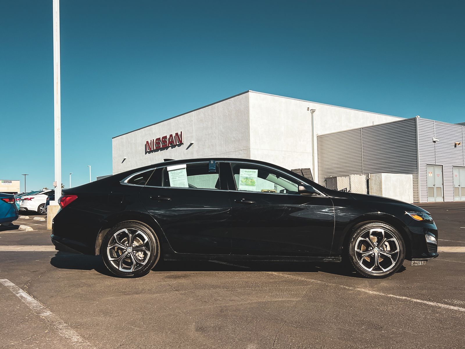 2022 Chevrolet Malibu 1LT photo 2