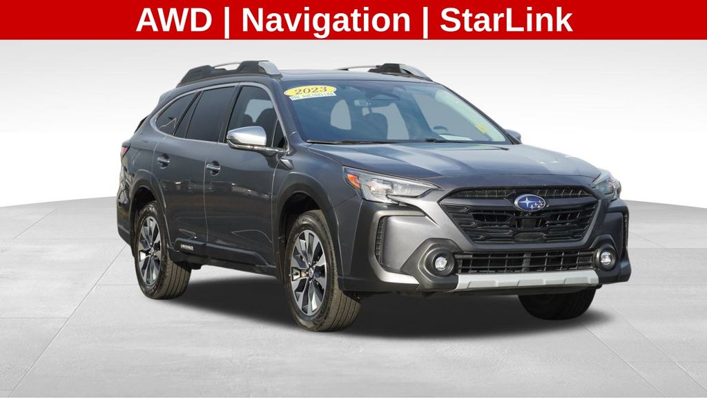 2023 Subaru Outback Touring's photo